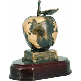 Подарочные статуэтки с гравировкой яблоко RTY1100 в интернет-магазине kubki-olimp.ru и cup-olimp.ru Фото 0