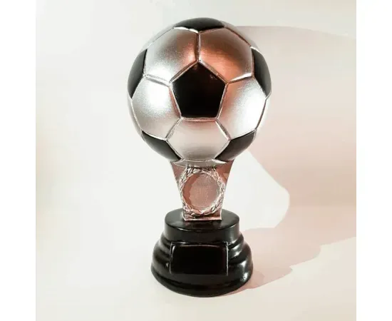 Престижная статуэтка футбол AN18-215 в интернет-магазине kubki-olimp.ru и cup-olimp.ru Фото 0